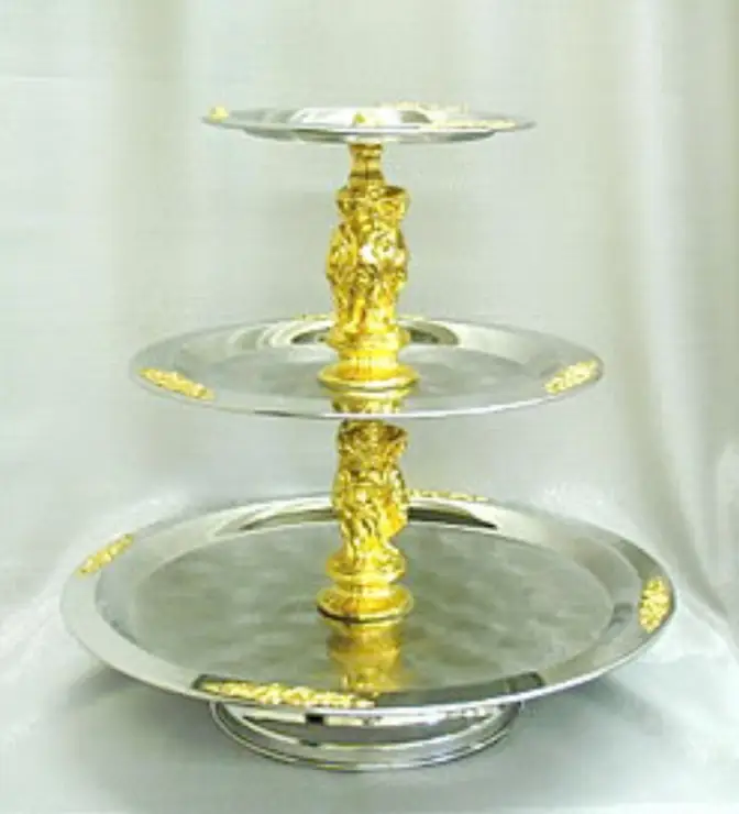 Gold Cherub Cupcake Stand